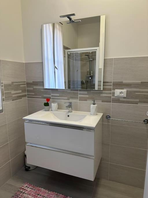 Appartamento Mirsie Bologna Bagian luar foto